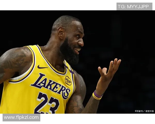 詹姆斯在绿茵场上的荣耀时刻与传奇故事全面解读